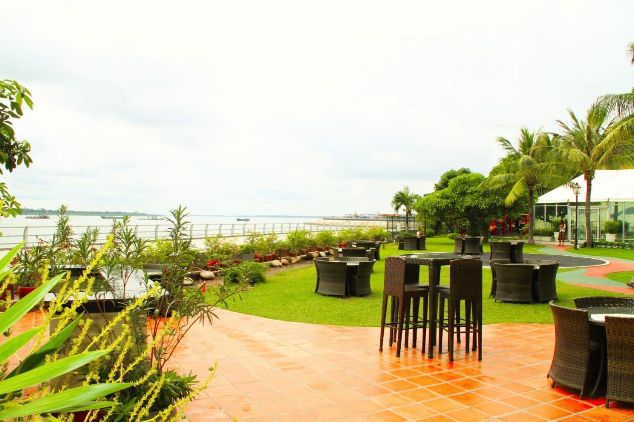 Himawari Hotel Apartments Phnom-Penh Buitenkant foto