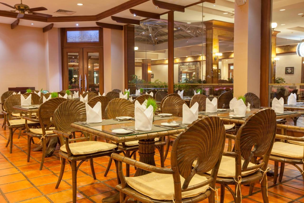 Himawari Hotel Apartments Phnom-Penh Buitenkant foto